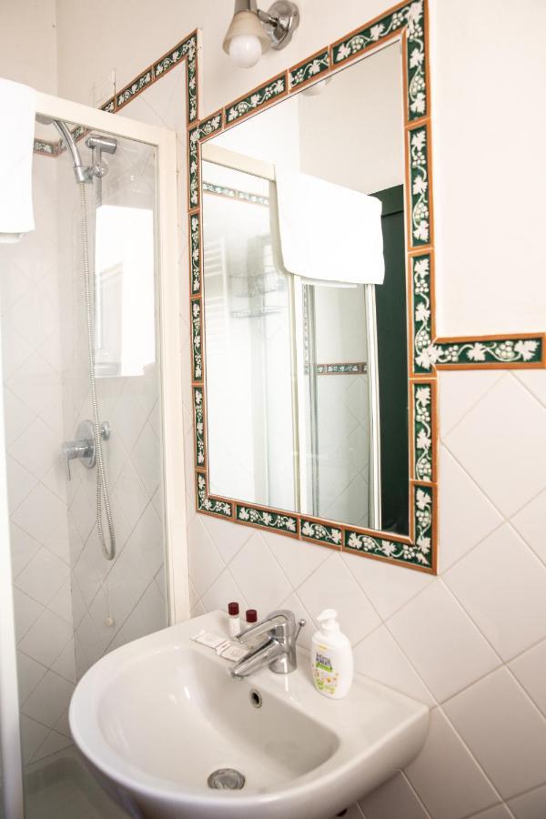 Darling Suite Near David Florence Exterior photo